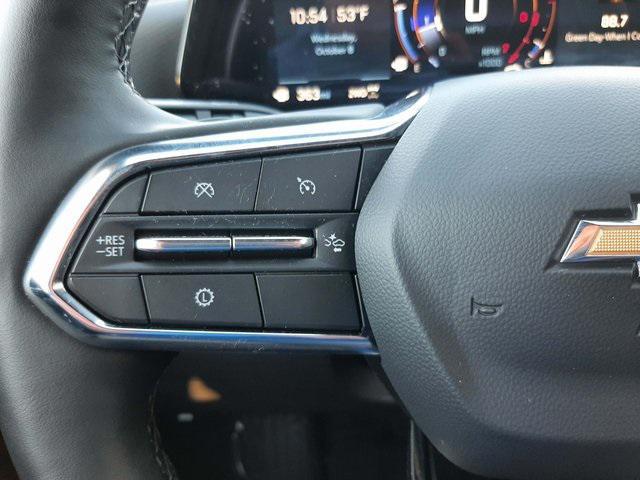 used 2025 Chevrolet Equinox car, priced at $29,985