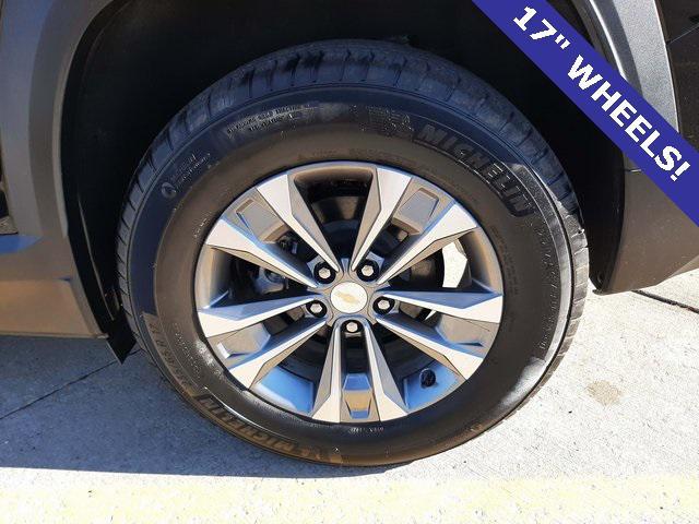 used 2025 Chevrolet Equinox car, priced at $29,985