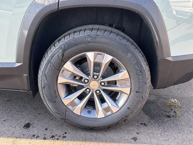 new 2026 Chevrolet Equinox car, priced at $34,045
