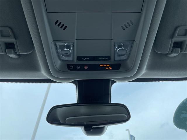 used 2022 Chevrolet Equinox car, priced at $19,280