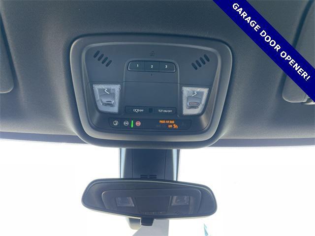 used 2022 Chevrolet Traverse car, priced at $29,496