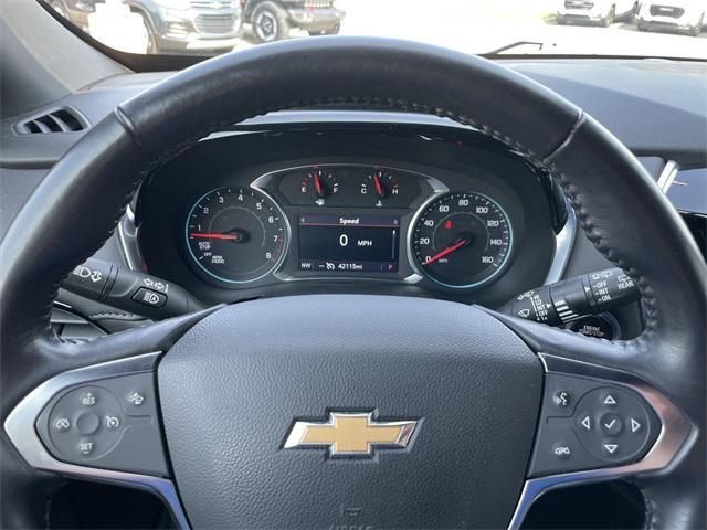used 2022 Chevrolet Traverse car, priced at $29,496