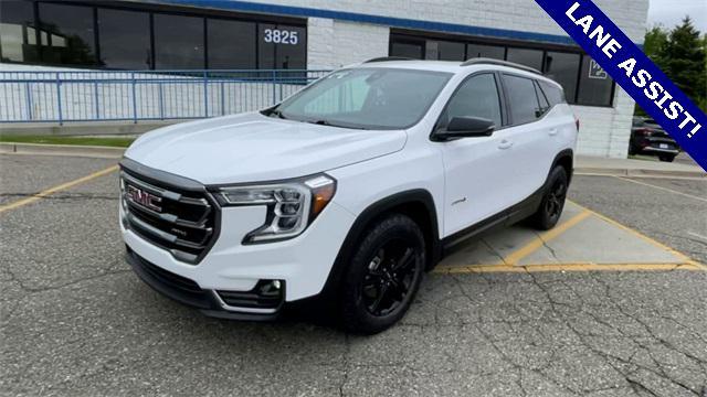 used 2022 GMC Terrain car, priced at $25,788