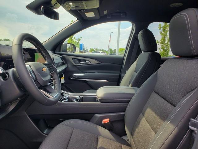 new 2025 Chevrolet Traverse car, priced at $41,271