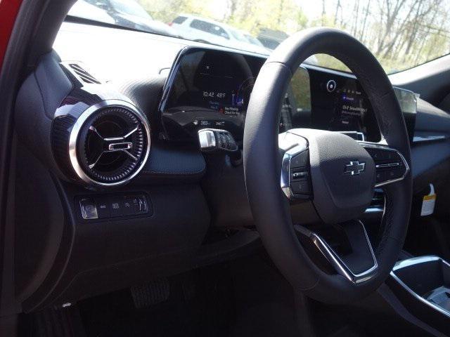 new 2026 Chevrolet Equinox car, priced at $33,535