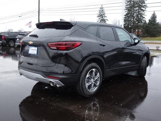 new 2025 Chevrolet Blazer car, priced at $34,985