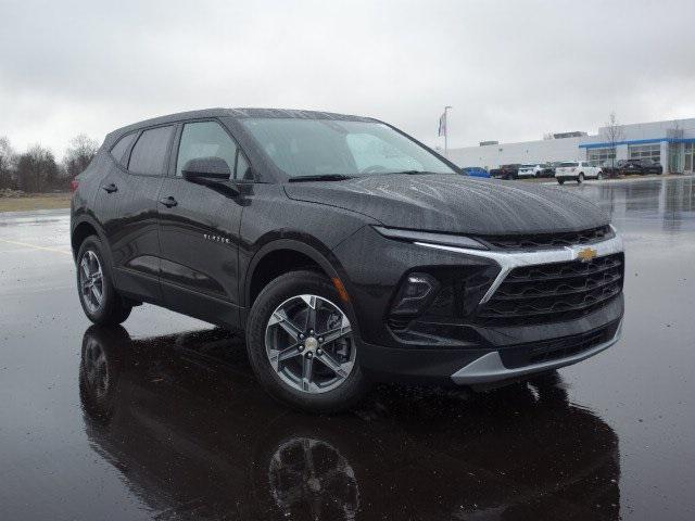 new 2025 Chevrolet Blazer car, priced at $34,985