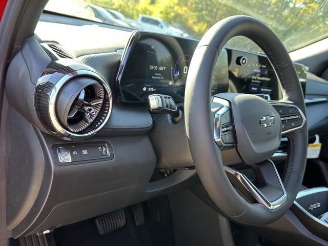 new 2026 Chevrolet Equinox car, priced at $31,016