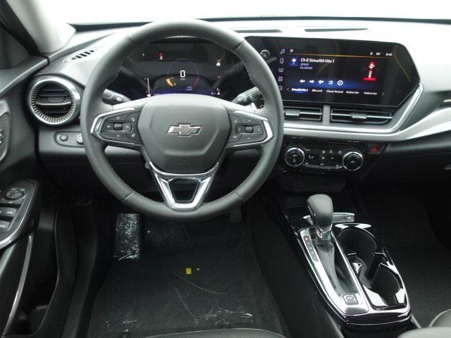 new 2025 Chevrolet Trax car, priced at $24,563
