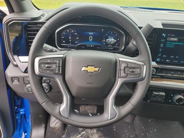 new 2025 Chevrolet Silverado 1500 car, priced at $45,405