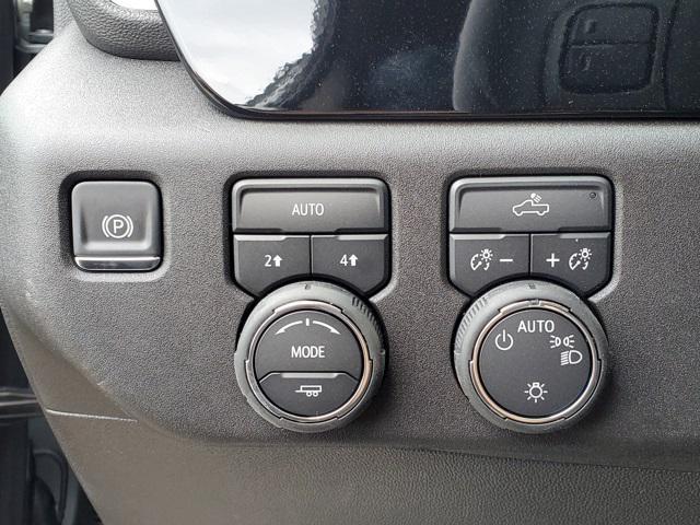 new 2025 Chevrolet Silverado 1500 car, priced at $45,060