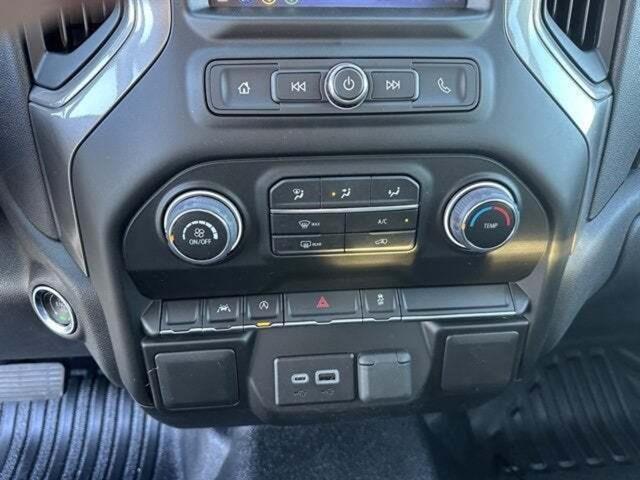 new 2026 Chevrolet Silverado 1500 car, priced at $40,915