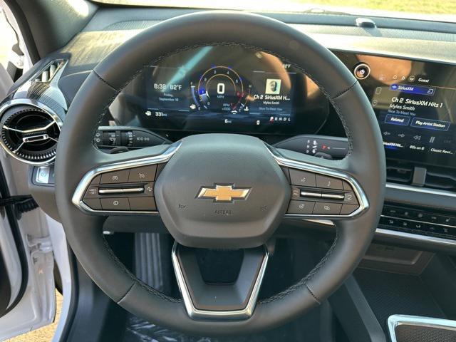 new 2026 Chevrolet Equinox car, priced at $31,108