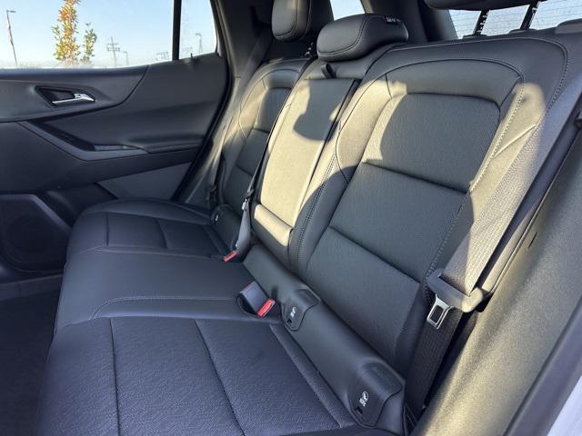 new 2026 Chevrolet Equinox car, priced at $31,108
