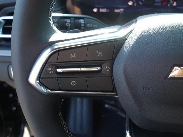 new 2025 Chevrolet Traverse car, priced at $40,838