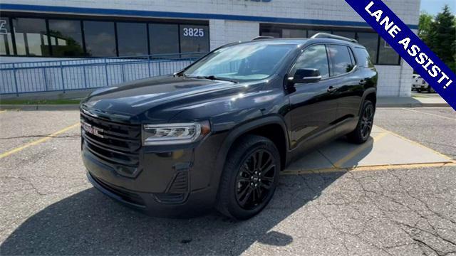 used 2022 GMC Acadia car, priced at $25,415