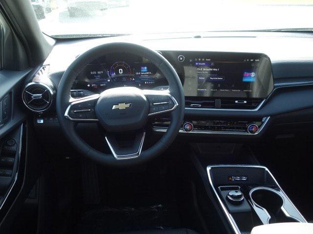 new 2026 Chevrolet Equinox car, priced at $34,045