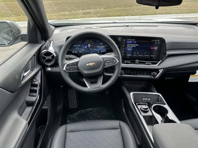 new 2026 Chevrolet Equinox car, priced at $31,511