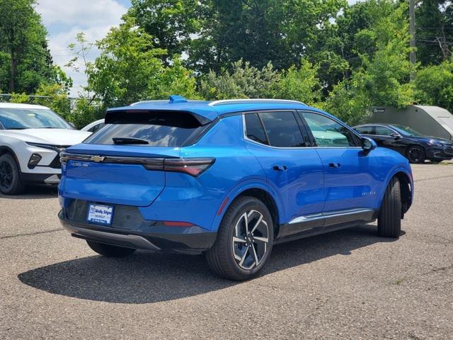 new 2025 Chevrolet Equinox EV car, priced at $33,899