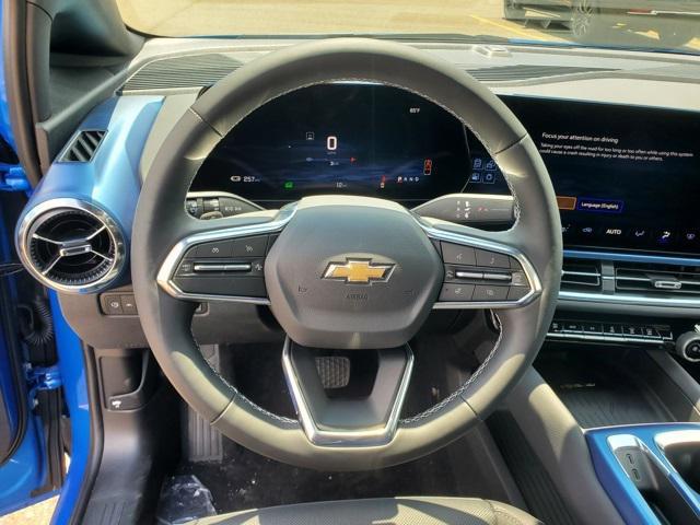 new 2025 Chevrolet Equinox EV car, priced at $33,899