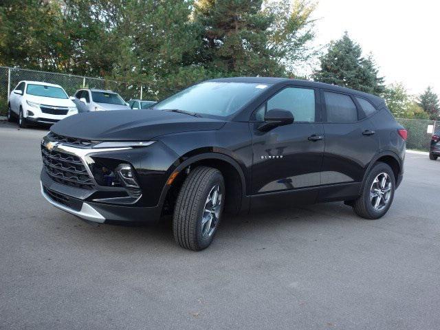 new 2025 Chevrolet Blazer car, priced at $36,295