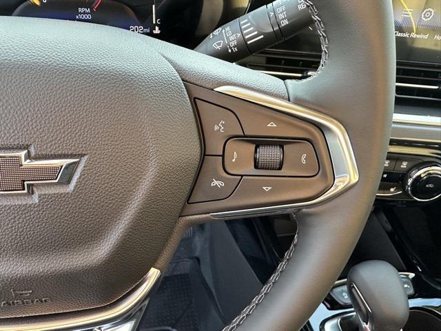 new 2025 Chevrolet Trax car, priced at $25,253