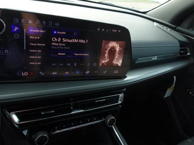 new 2025 Chevrolet Traverse car, priced at $40,838