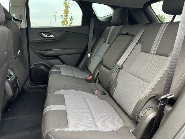 new 2025 Chevrolet Blazer car, priced at $34,572