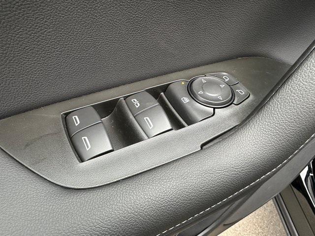 new 2025 Chevrolet Blazer car, priced at $34,572