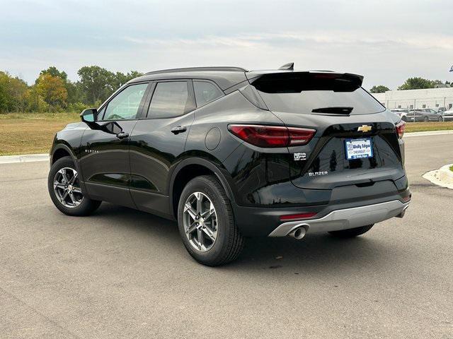 new 2025 Chevrolet Blazer car, priced at $34,572