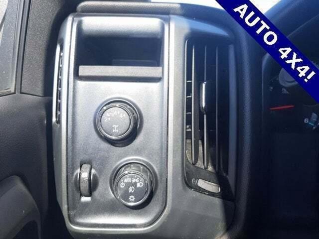 used 2018 Chevrolet Silverado 1500 car, priced at $23,919