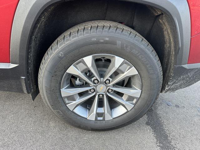 new 2026 Chevrolet Equinox car, priced at $33,372