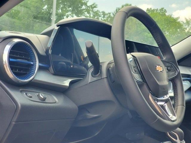 new 2025 Chevrolet Trax car, priced at $23,222