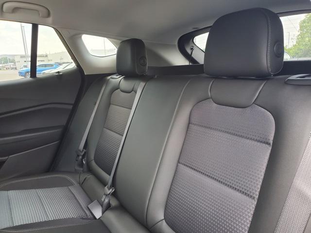 new 2025 Chevrolet Trax car, priced at $22,722