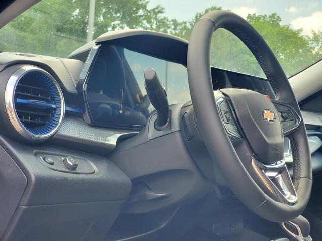 new 2025 Chevrolet Trax car, priced at $22,722