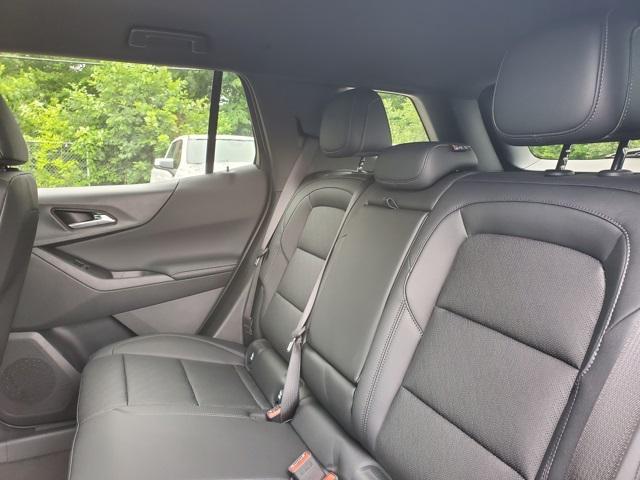 new 2026 Chevrolet Equinox car, priced at $30,092