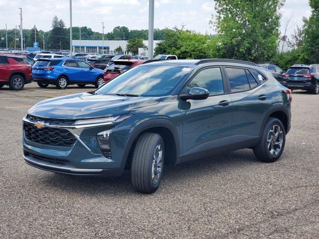 new 2025 Chevrolet Trax car, priced at $22,202