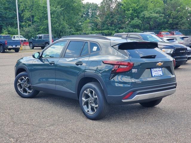 new 2025 Chevrolet Trax car, priced at $22,202
