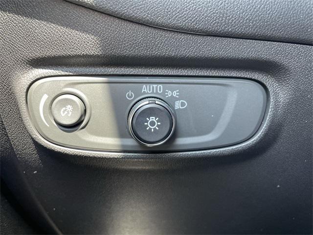 used 2022 Chevrolet Equinox car, priced at $24,476