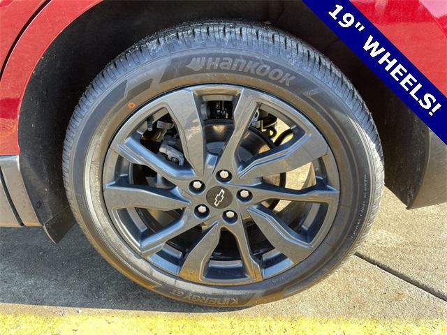 used 2022 Chevrolet Equinox car, priced at $22,812