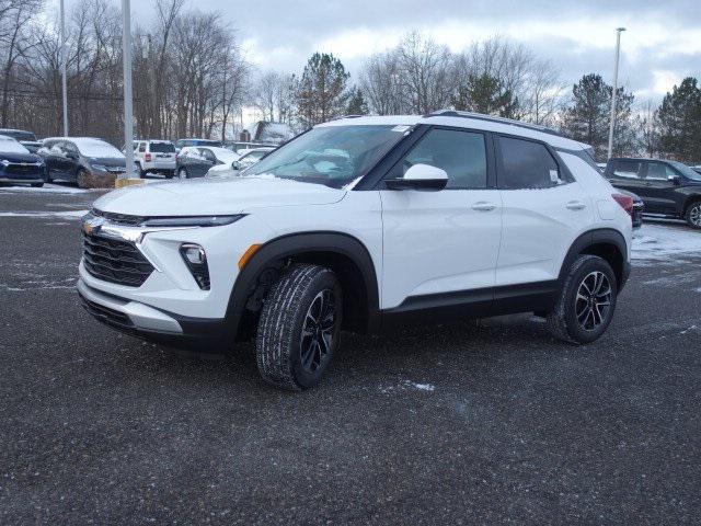 new 2025 Chevrolet TrailBlazer car, priced at $25,480