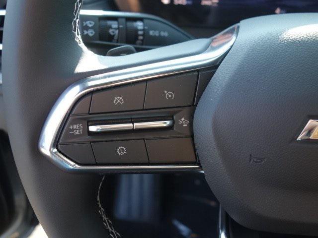 new 2025 Chevrolet Traverse car, priced at $40,401