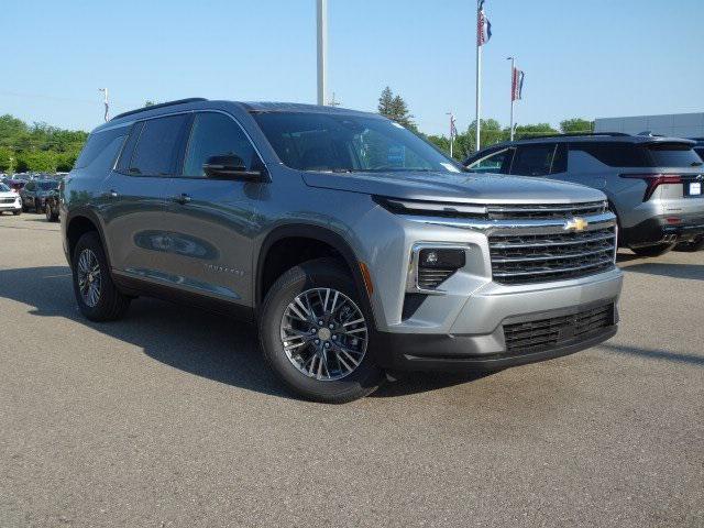 new 2025 Chevrolet Traverse car, priced at $40,401