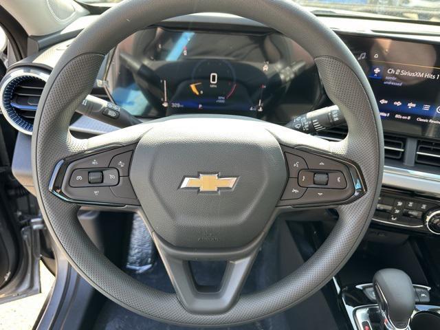 new 2025 Chevrolet Trax car, priced at $22,702