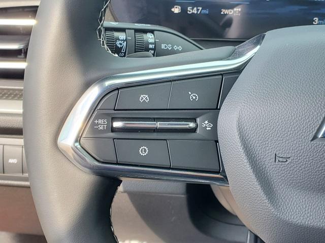 new 2025 Chevrolet Traverse car, priced at $41,271