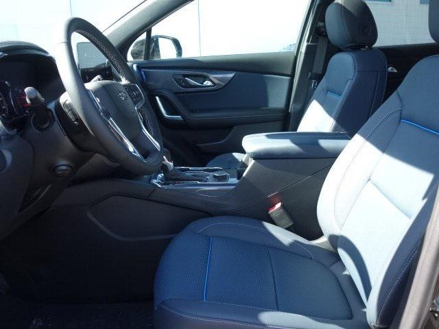 new 2025 Chevrolet Blazer car, priced at $45,129