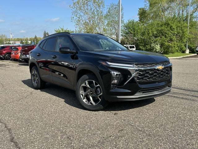new 2025 Chevrolet Trax car, priced at $22,702