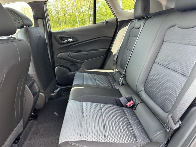 new 2025 Chevrolet Trax car, priced at $22,702