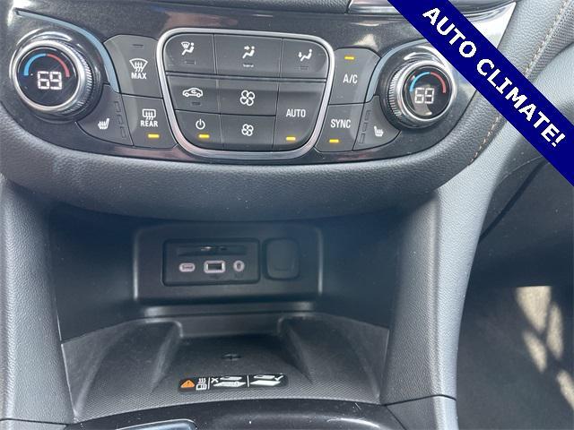 used 2022 Chevrolet Equinox car, priced at $23,439