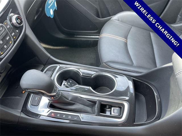 used 2022 Chevrolet Equinox car, priced at $23,439